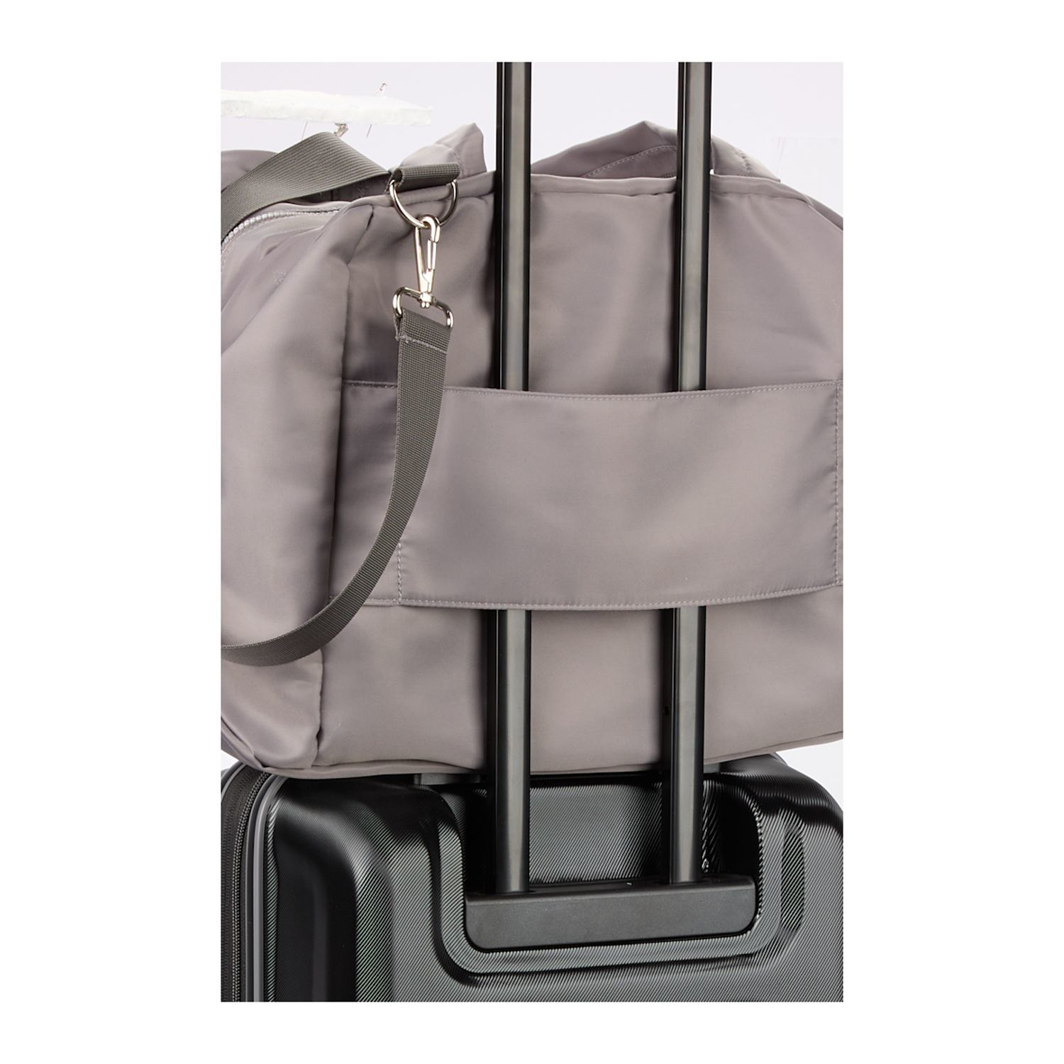 Daybreak Recycled Duffle Bag Product Image