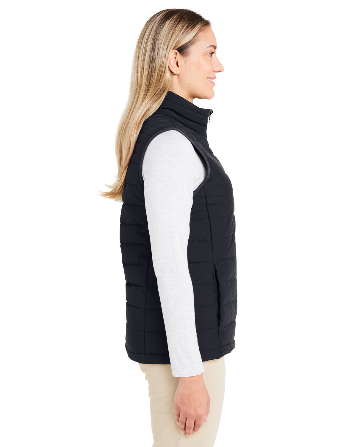 Vineyard Vines® Women's Mountain Weekend Puffer Vest Product Image