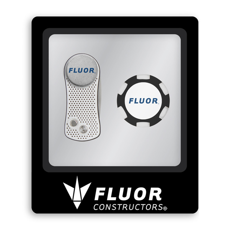 Ahead Switchfix Divot Repair Tool & Poker Chip Ball Marker Gift Set Product Image