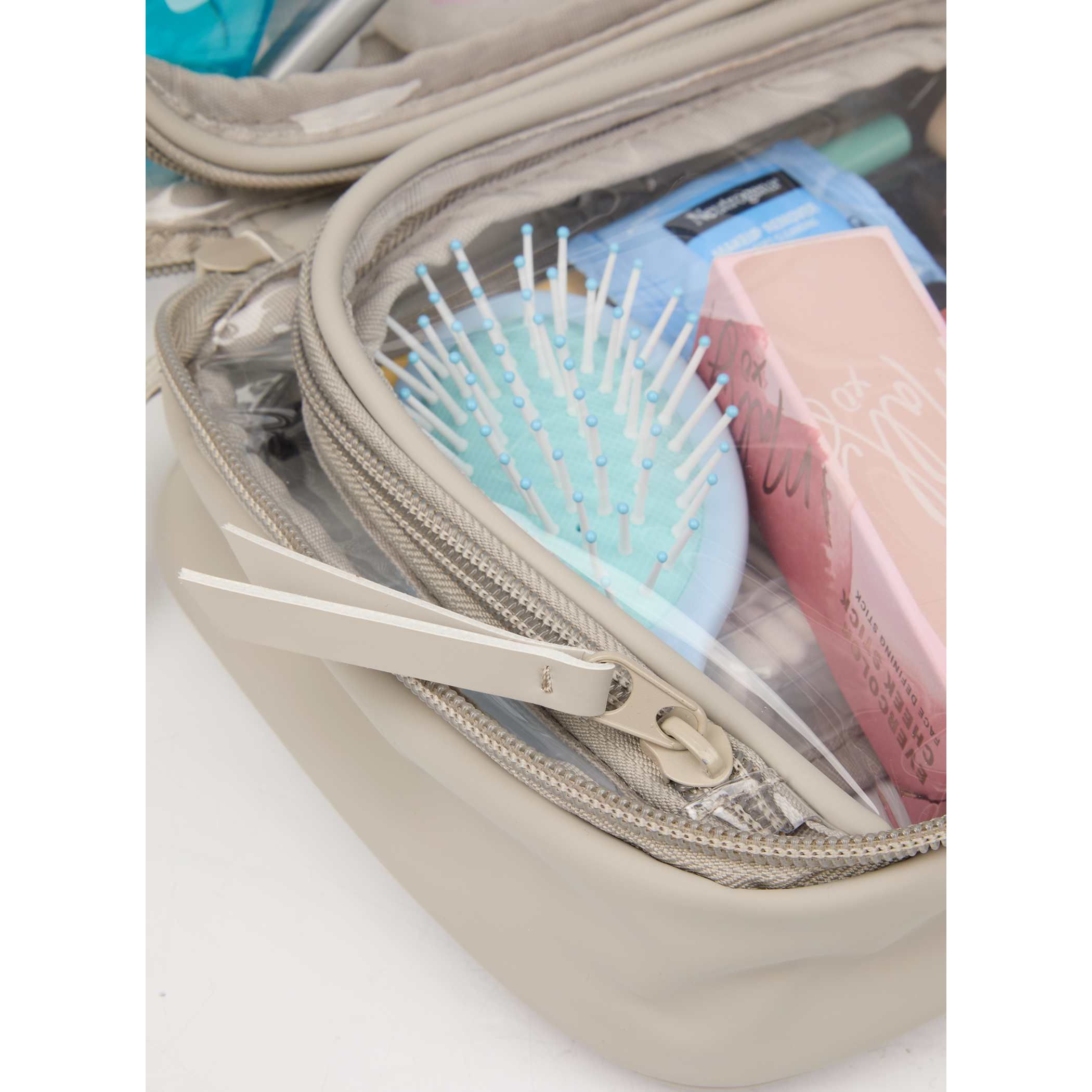 Wellable™ Clear Travel Case Product Image
