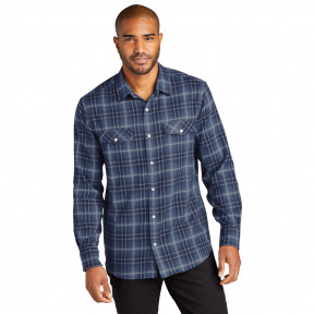 Port Authority Men's Long Sleeve Ombre Plaid Shirt Product Image