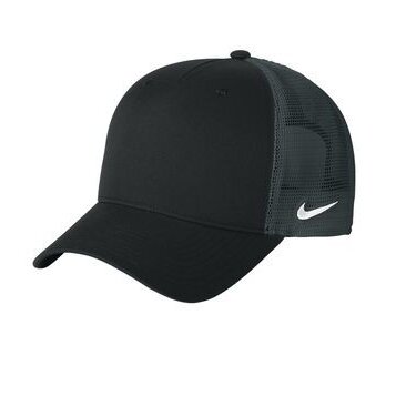 Nike Snapback Mesh Trucker Cap Product Image