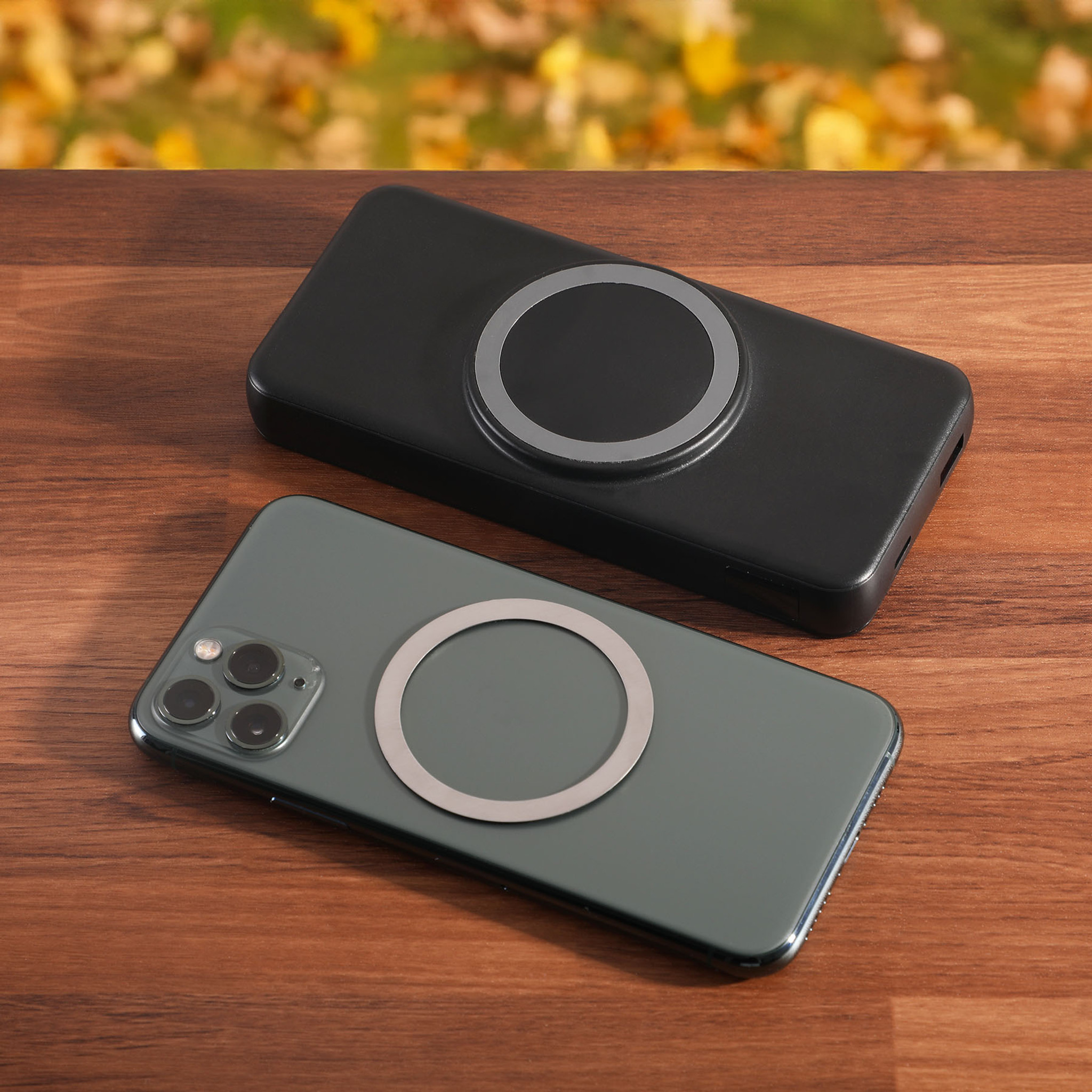 PowerGlow Illuminating 10,000mAh Power Bank Product Image