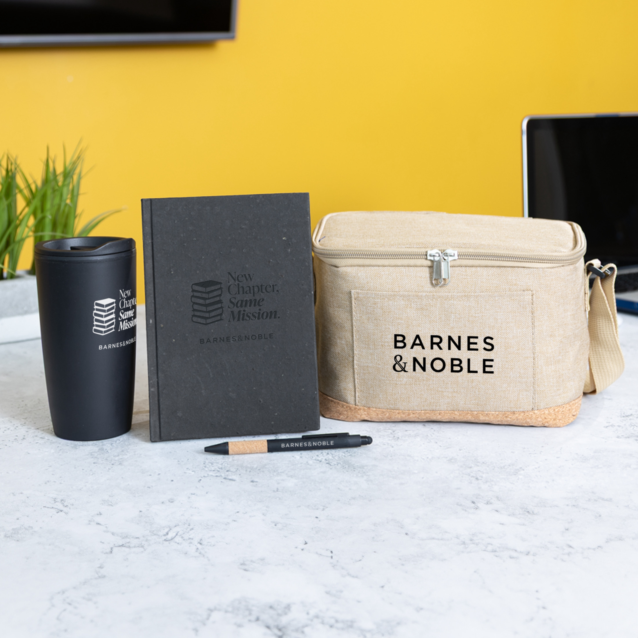 Sustainable Start Onboarding Set Product Image