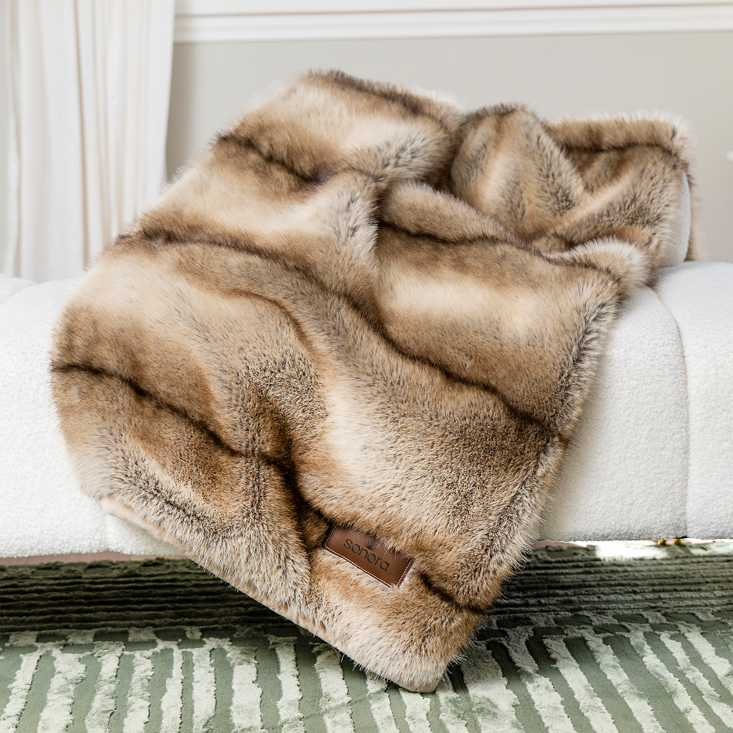 Tundra Heavyweight Fur Blanket Product Image