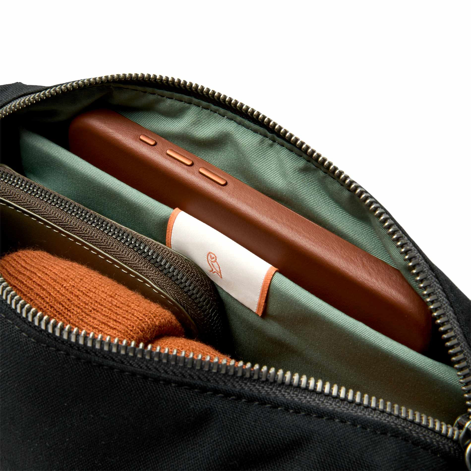 Bellroy Classic 3L Sling Bag Product Image