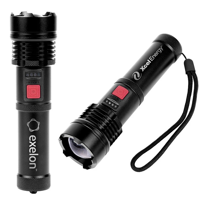 800 Lumen Metal Flashlight with 1,500mAh Rechargeable Battery Product Image
