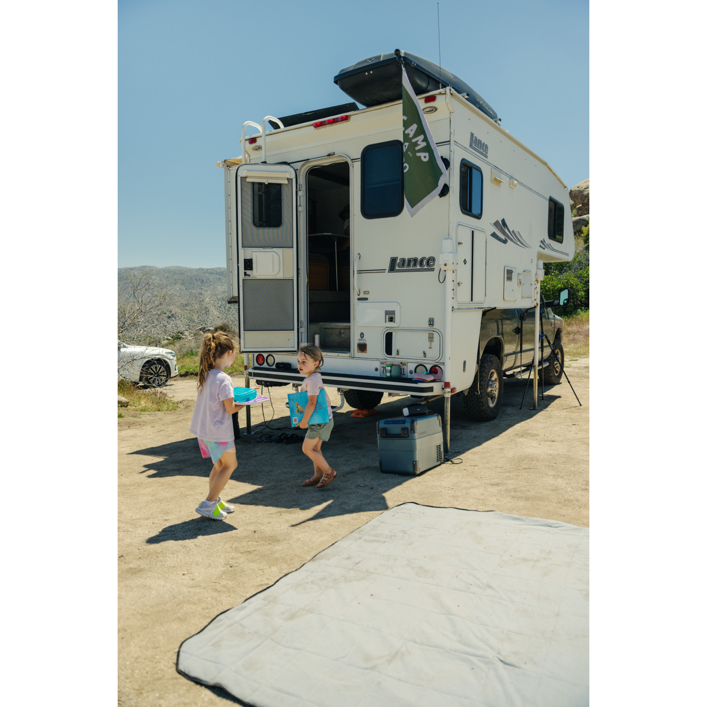 Dometic 28L CFX2 Active Cooling Cooler Product Image