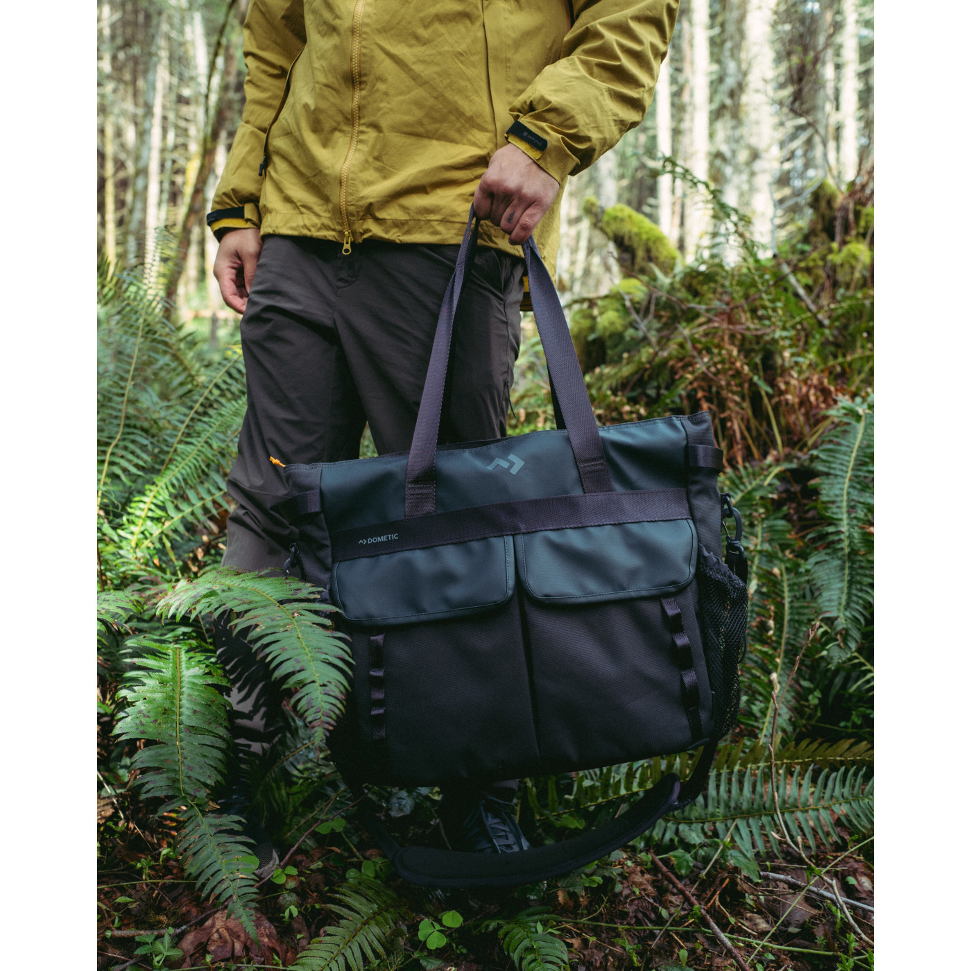 Dometic Unrestricted 26L Tote XL Cooler Product Image