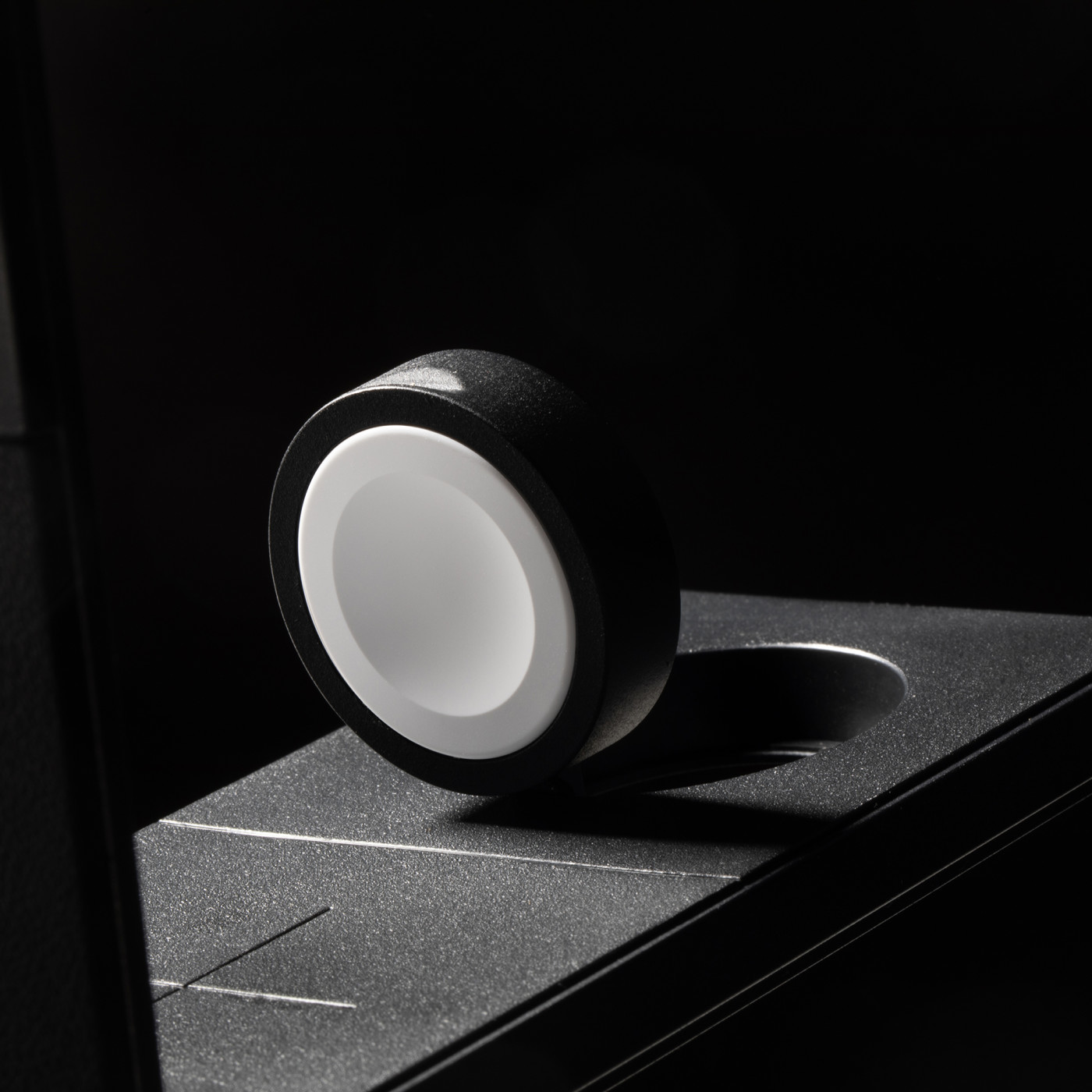 Native Union Rise 3-in-1 Qi2 Wireless Charger Product Image