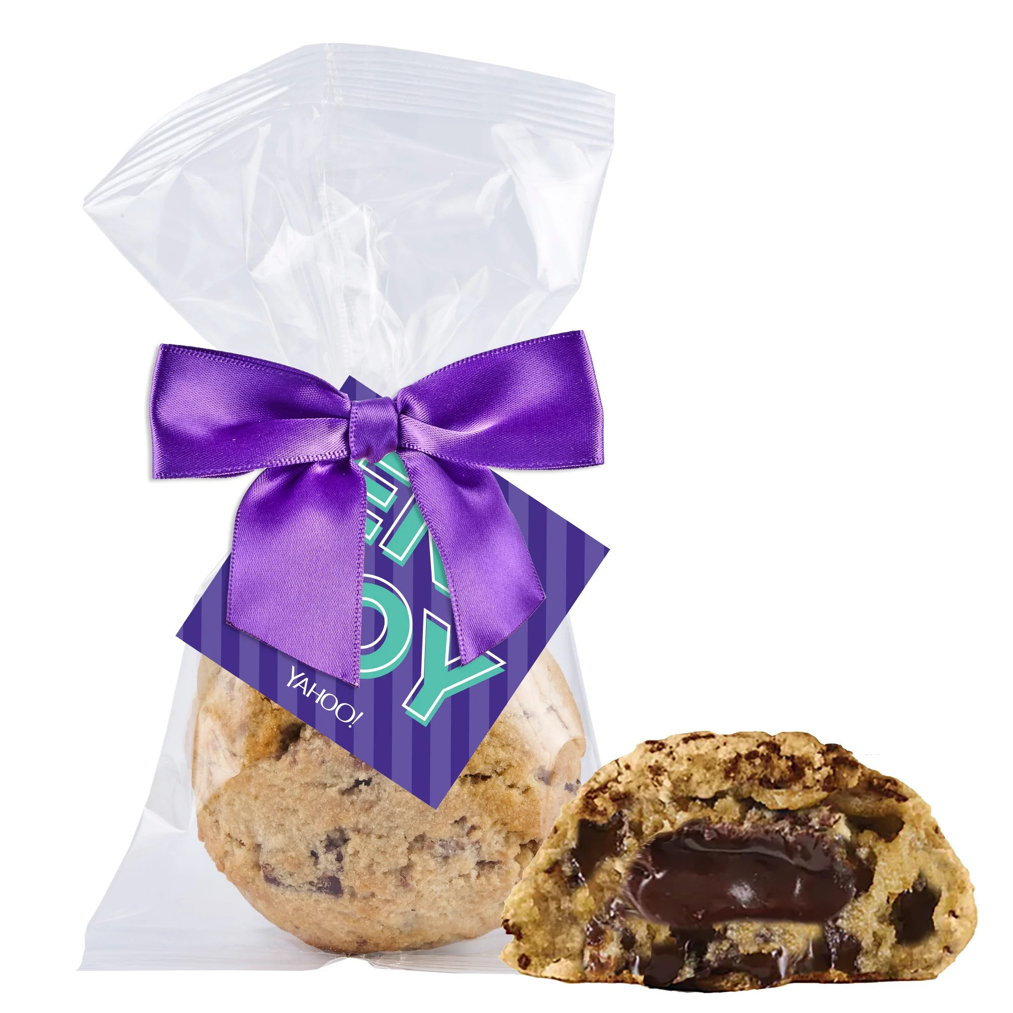 Dana's Bakery 5 oz. Fresh-Baked Stuffed Cookie in Gift Bag Product Image