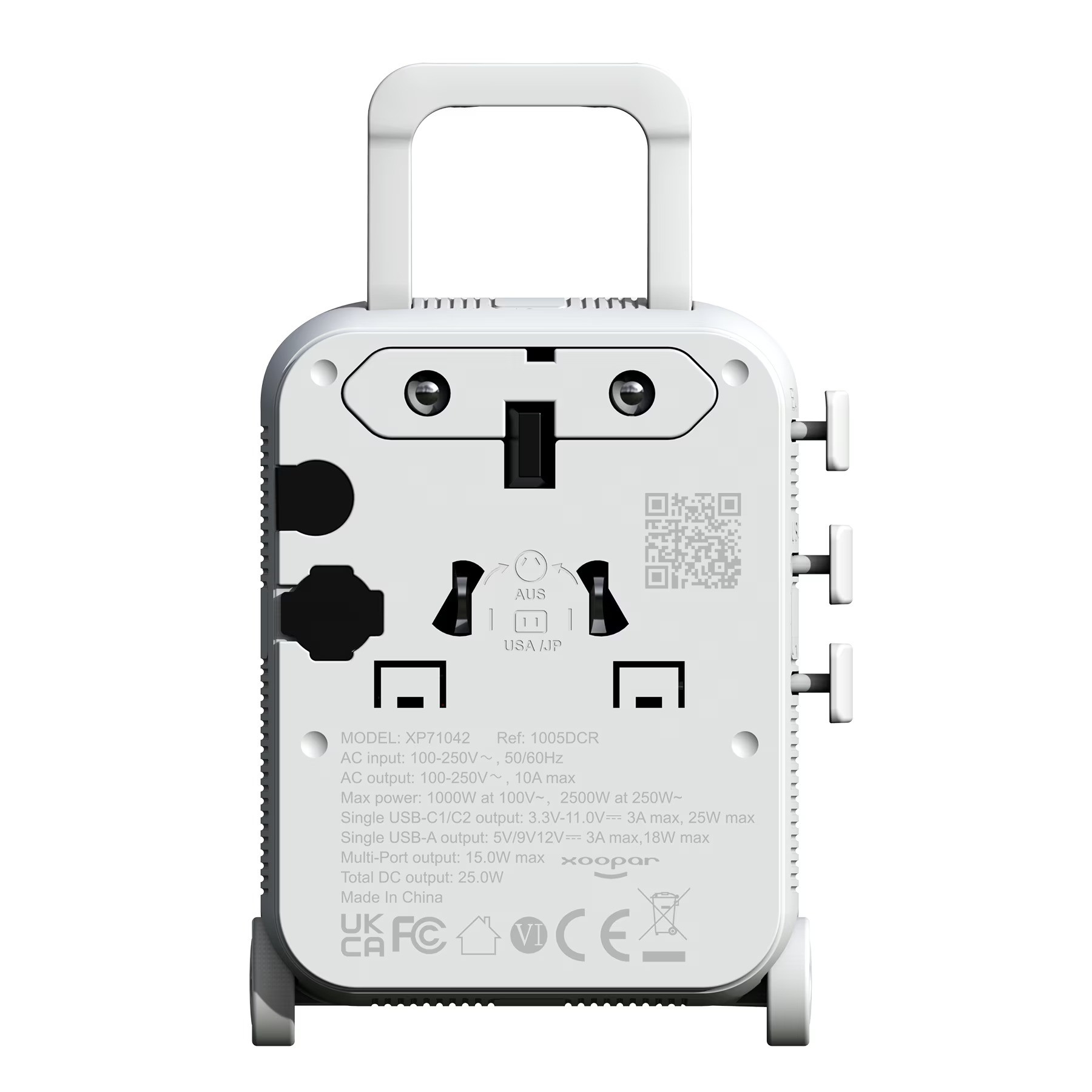 Xoopar Luggie World Travel Adapter Product Image