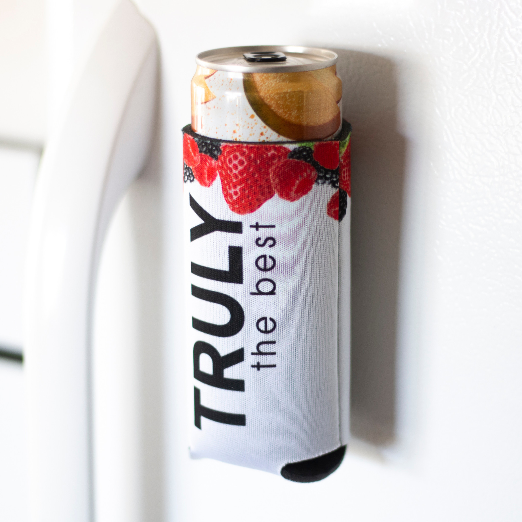 Full Color Slim Seltzer Magnet Coolie Product Image