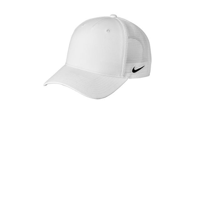 Nike Snapback Mesh Trucker Cap Product Image