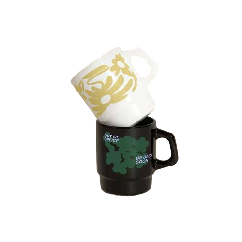vintage-inspired glass mug with a curved handle, classic milk glass finish, and 8 oz capacity for coffee, tea, and other hot or cold beverages.