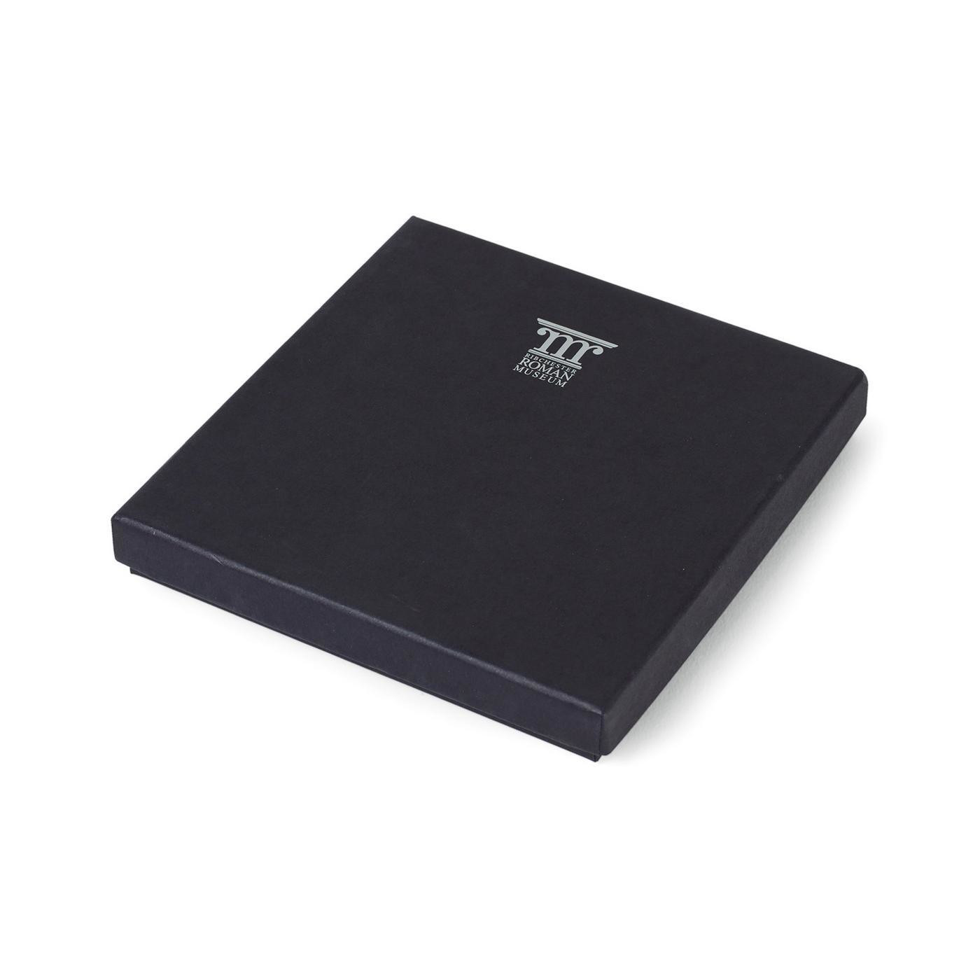 Box of Black Moleskine Pocket Cahier and GO Pen Gift Set featuring three compact ruled pocket journals and a matching GO Pen packaged in an elegant two-piece gift box. The portable writing set is ideal for note-taking, planning, and organizing tasks, with FSC-certified paper and responsibly sourced packaging for corporate gifts and everyday use.